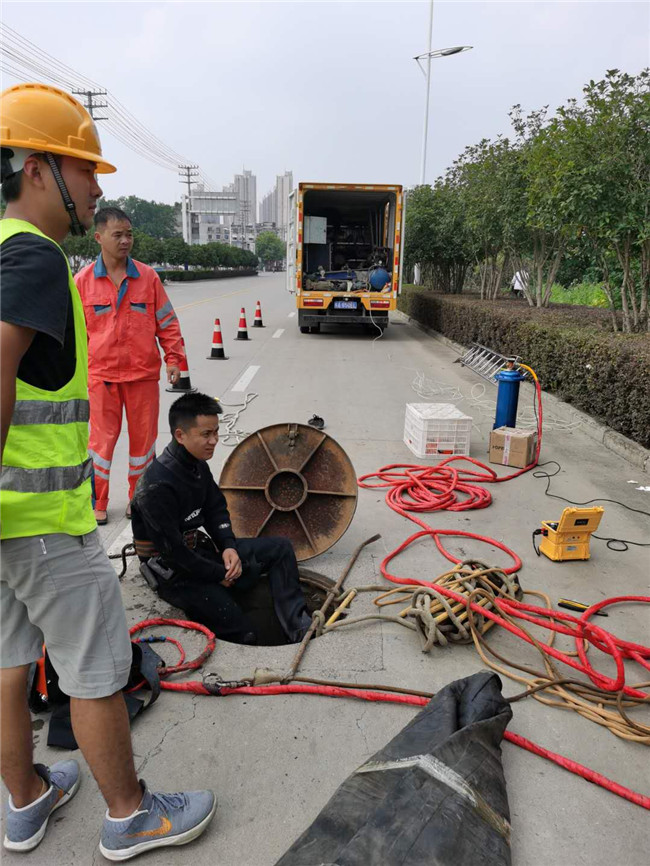 靖安翻衬法管道修复技术主要工序