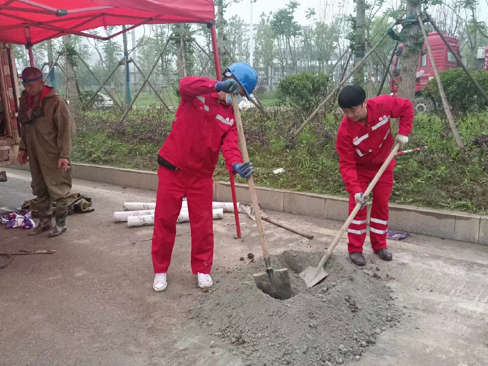 靖安管道疏通哪家好】及时进行市政管道清淤